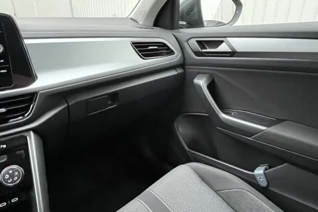 Volkswagen T-Roc (2023) thumbnail 57