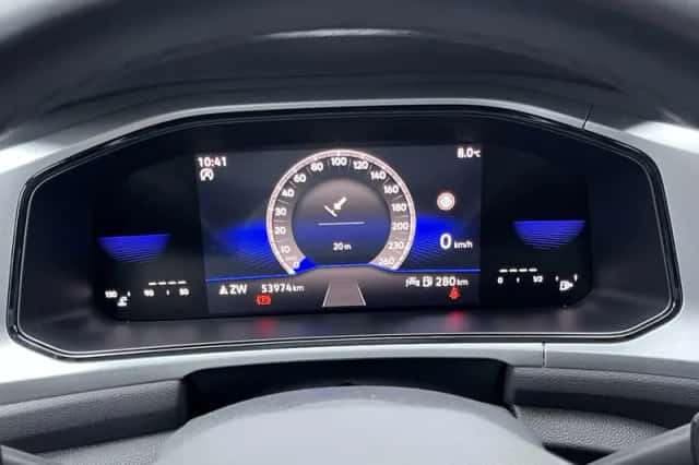 Volkswagen T-Roc (2023) thumbnail 65