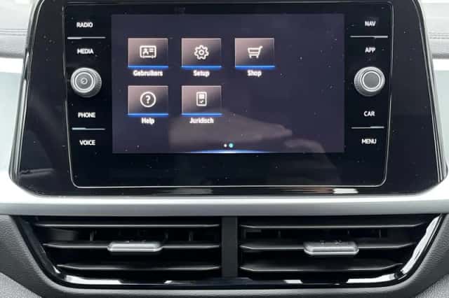 Volkswagen T-Roc (2023) thumbnail 75