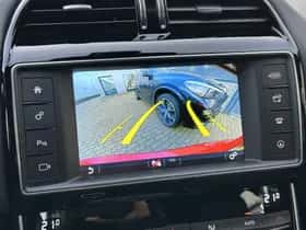 Jaguar XE (2015) thumbnail 47