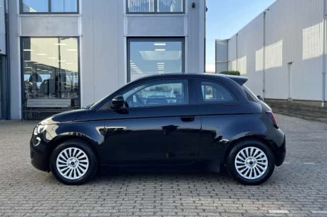Fiat 500 (2023) thumbnail 24