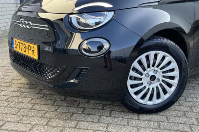 Fiat 500 (2023) thumbnail 30