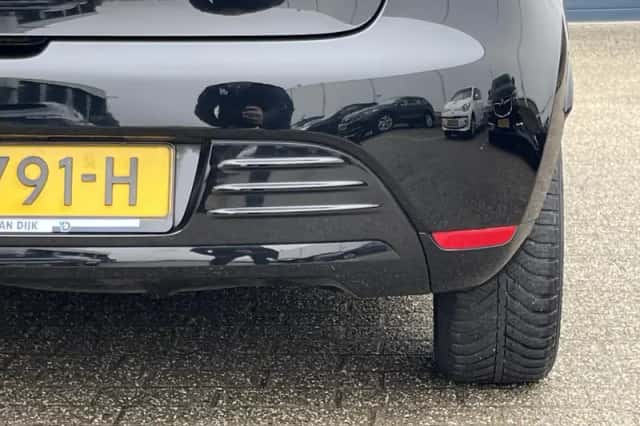 Renault Clio (2019) thumbnail 40