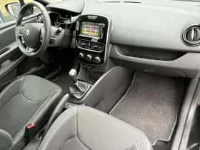 Renault Clio (2019) thumbnail 58