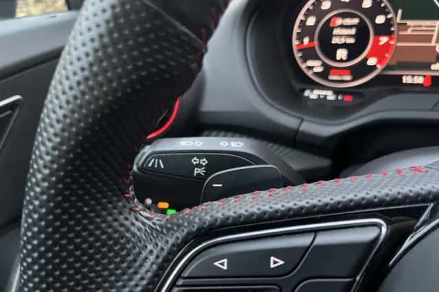 Audi Q2 (2019) thumbnail 23