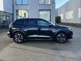 Peugeot 2008 (2022) thumbnail 3