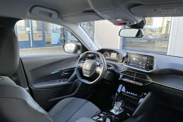 Peugeot 2008 (2022) thumbnail 44