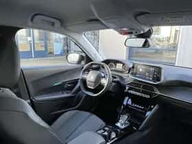 Peugeot 2008 (2022) thumbnail 44