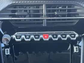 Peugeot 2008 (2022) thumbnail 60