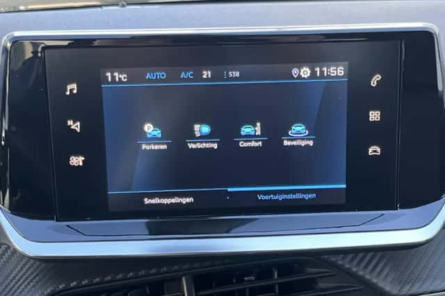 Peugeot 2008 (2022) thumbnail 65
