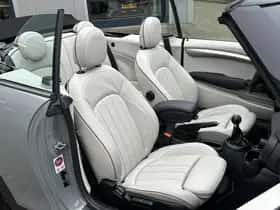 MINI Cabrio thumbnail 23