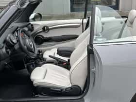 MINI Cabrio thumbnail 32