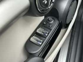 MINI Cabrio thumbnail 39