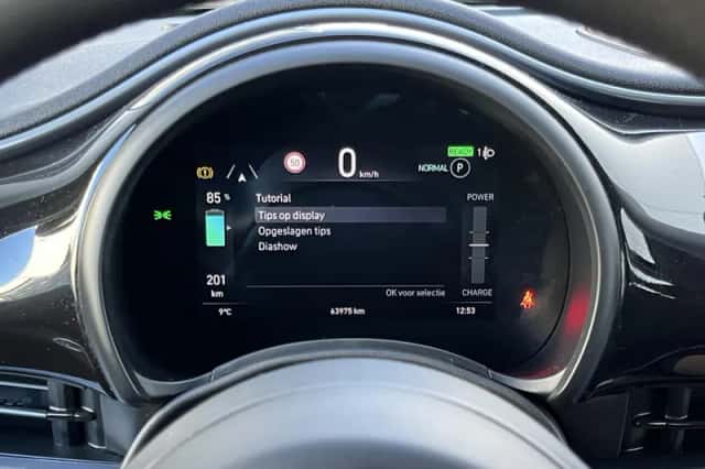Fiat 500e (2023) thumbnail 5