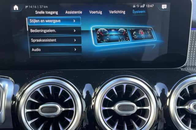 Mercedes-Benz GLB-Klasse (2021) thumbnail 96