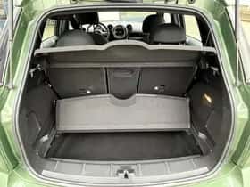 MINI Countryman (2016) thumbnail 22