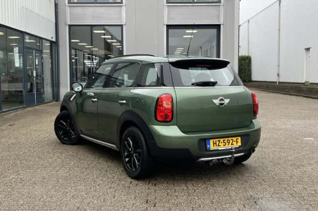 MINI Countryman (2016) thumbnail 31