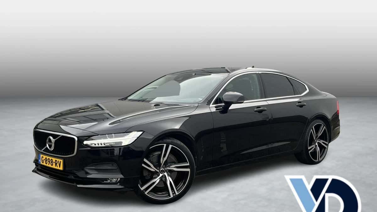Volvo S90 — foto 1