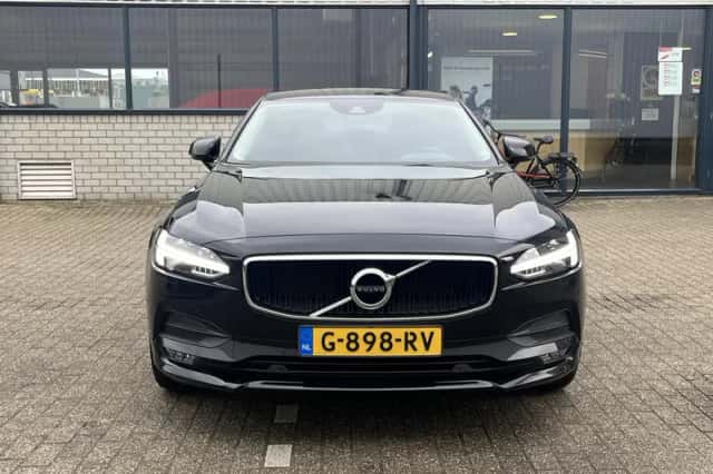 Volvo S90 (2018) thumbnail 29