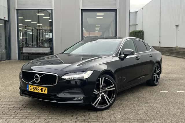 Volvo S90 (2018) thumbnail 80