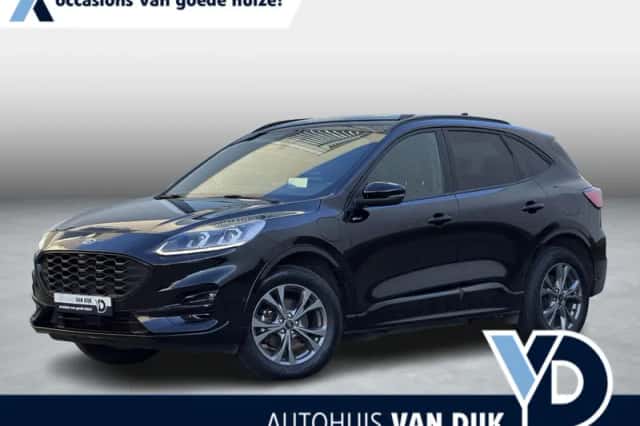 Ford Kuga (2023) thumbnail 1