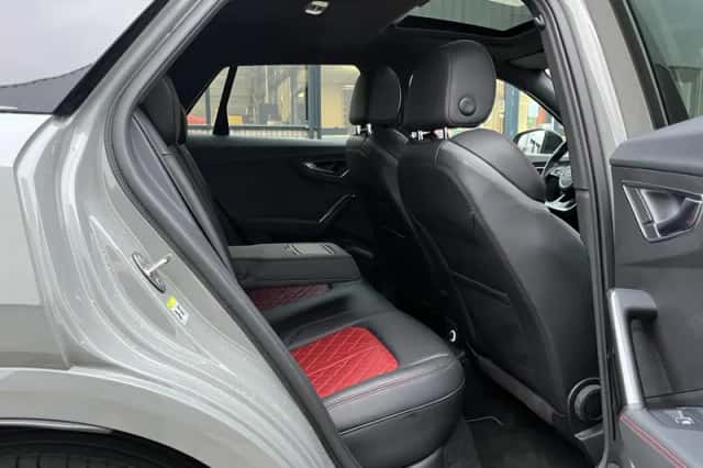 Audi SQ2 (2019) thumbnail 20
