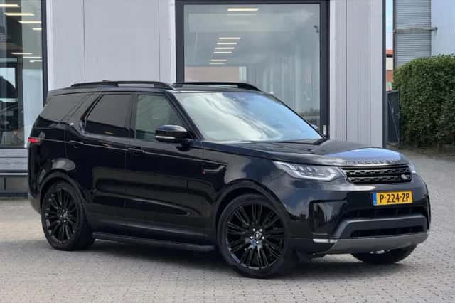 Land Rover Discovery (2019) thumbnail 17
