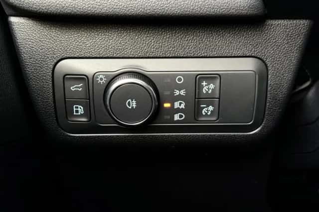 Ford Kuga (2025) thumbnail 60