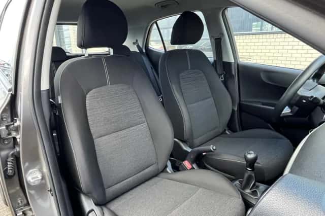 Kia Picanto (2019) thumbnail 27