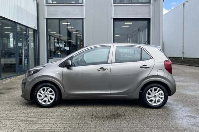 Kia Picanto (2019) thumbnail 8