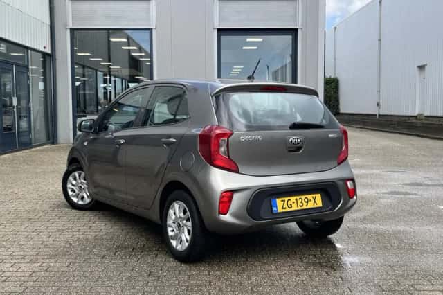 Kia Picanto (2019) thumbnail 9