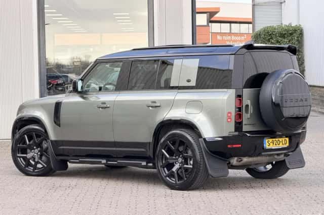 Land Rover Defender (2022) thumbnail 40