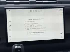 Land Rover Defender (2022) thumbnail 63
