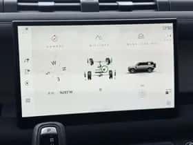 Land Rover Defender (2022) thumbnail 65