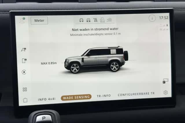 Land Rover Defender (2022) thumbnail 66