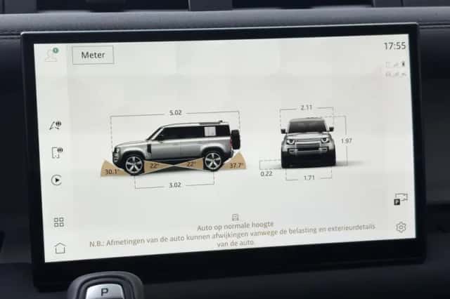 Land Rover Defender (2022) thumbnail 69