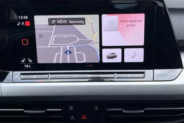 Volkswagen Golf (2020) thumbnail 9