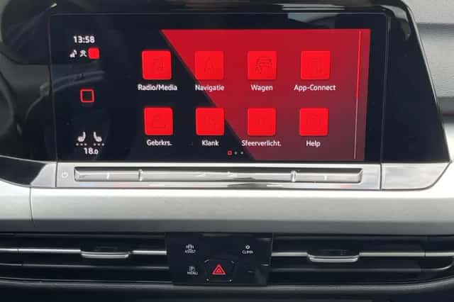 Volkswagen Golf (2020) thumbnail 83