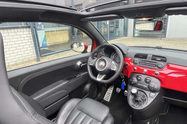 Fiat 500 (2016) thumbnail 49