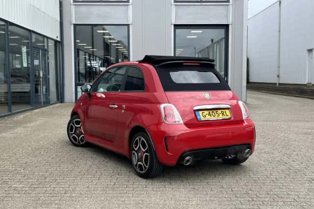 Fiat 500 (2016) thumbnail 8