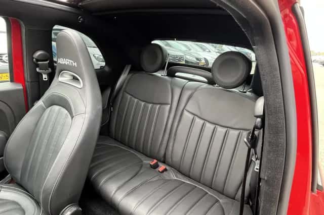 Fiat 500C (2016) thumbnail 16