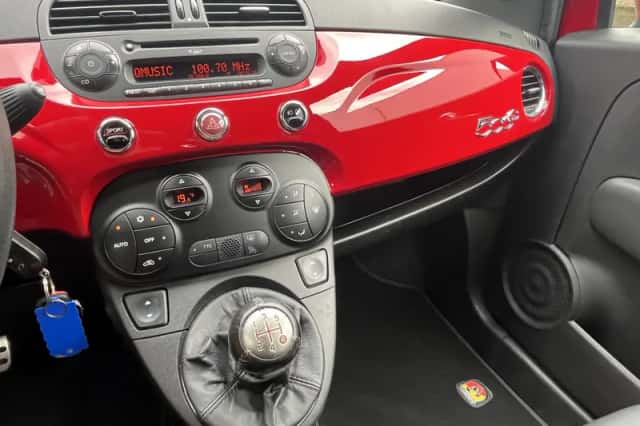 Fiat 500C (2016) thumbnail 53