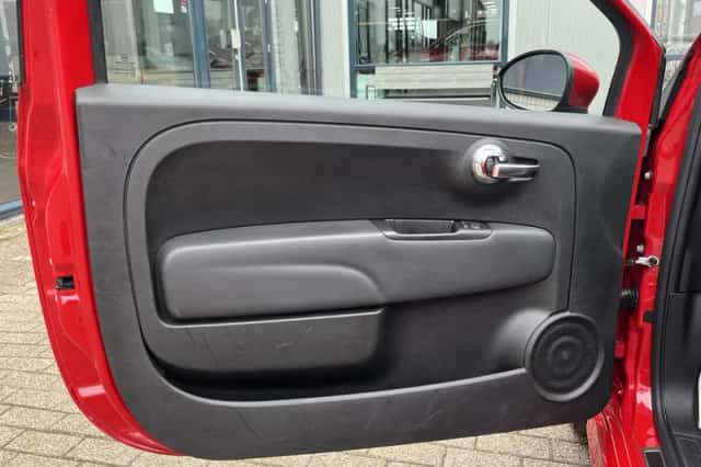 Fiat 500C (2016) thumbnail 9