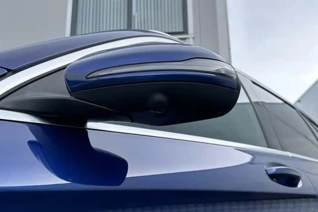 Mercedes-Benz GLC-Klasse (2019) thumbnail 11