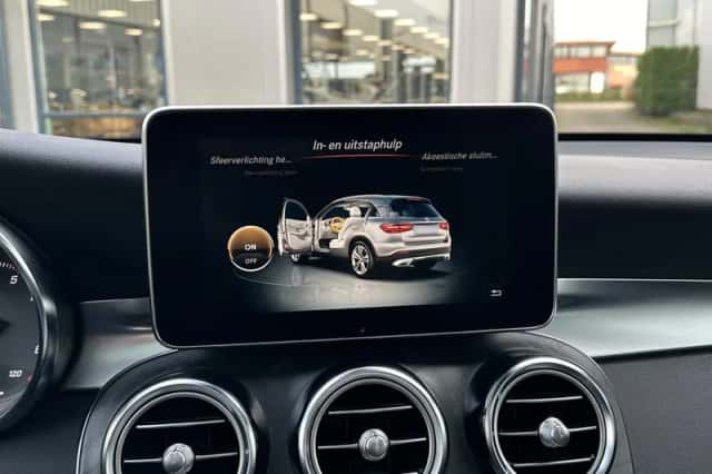 Mercedes-Benz GLC-Klasse (2019) thumbnail 54