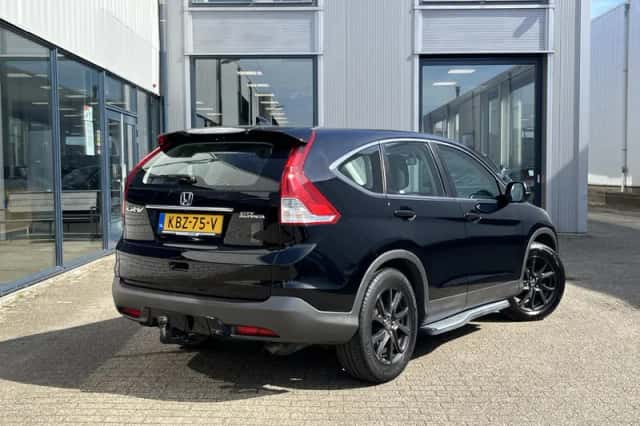 Honda CR-V (2015) thumbnail 2