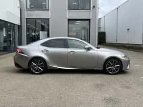 Lexus IS (2014) thumbnail 3