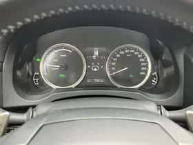 Lexus IS (2014) thumbnail 5