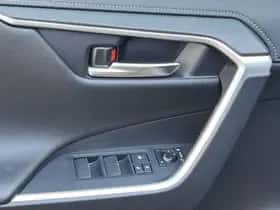 Toyota RAV4 (2019) thumbnail 13