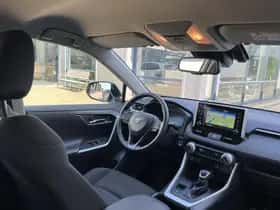 Toyota RAV4 (2019) thumbnail 59